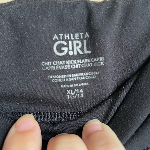 Girls Athleta Chit chat Kick Flare Capri pants size XL(14) - Picture 2 of 5
